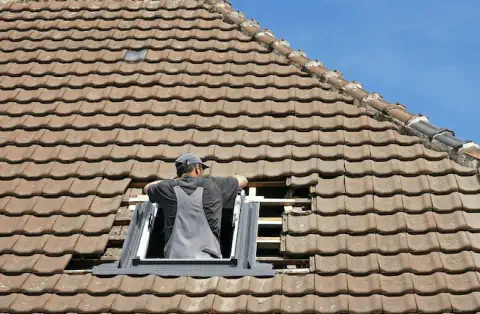 Pose de velux - Longeville-sur-Mer